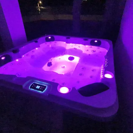 Apartment Adriaperle Casper Mit Whirlpool Palit