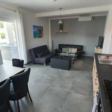 Appartement Adriaperle Casper Mit Whirlpool