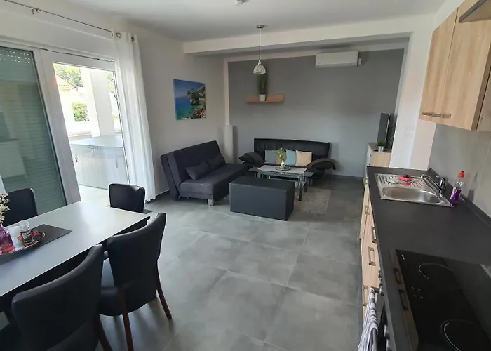 Appartement Adriaperle Casper Mit Whirlpool